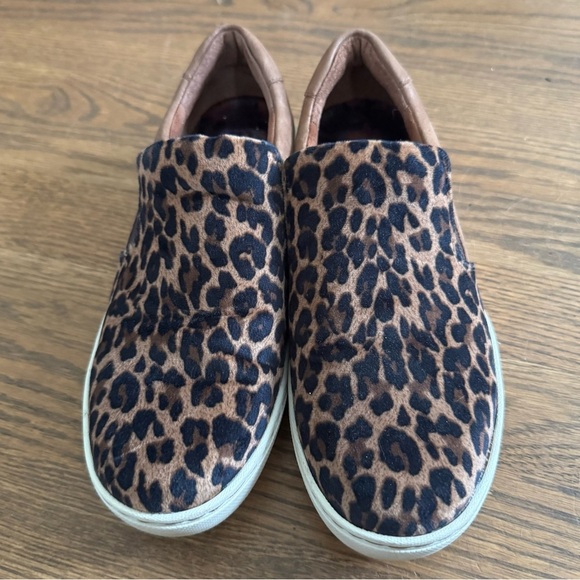 Born Leather Leopard Print Slip On Loafers Sneakers Women’s size 8 - Picture 6 of 12